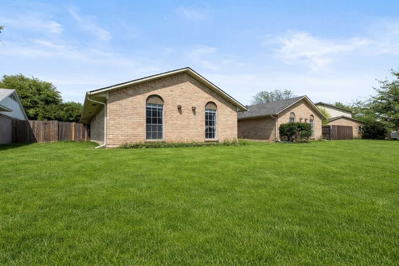 15839 El Estado Dr - Photo 2 of 21