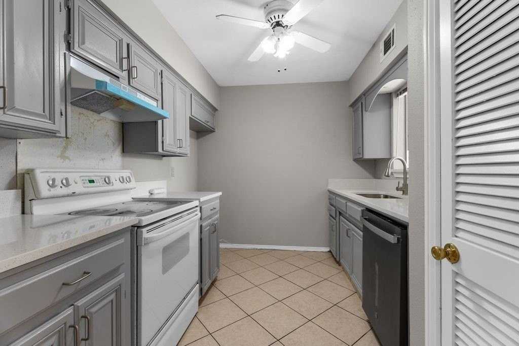 15839 El Estado Dr - Photo 6 of 21