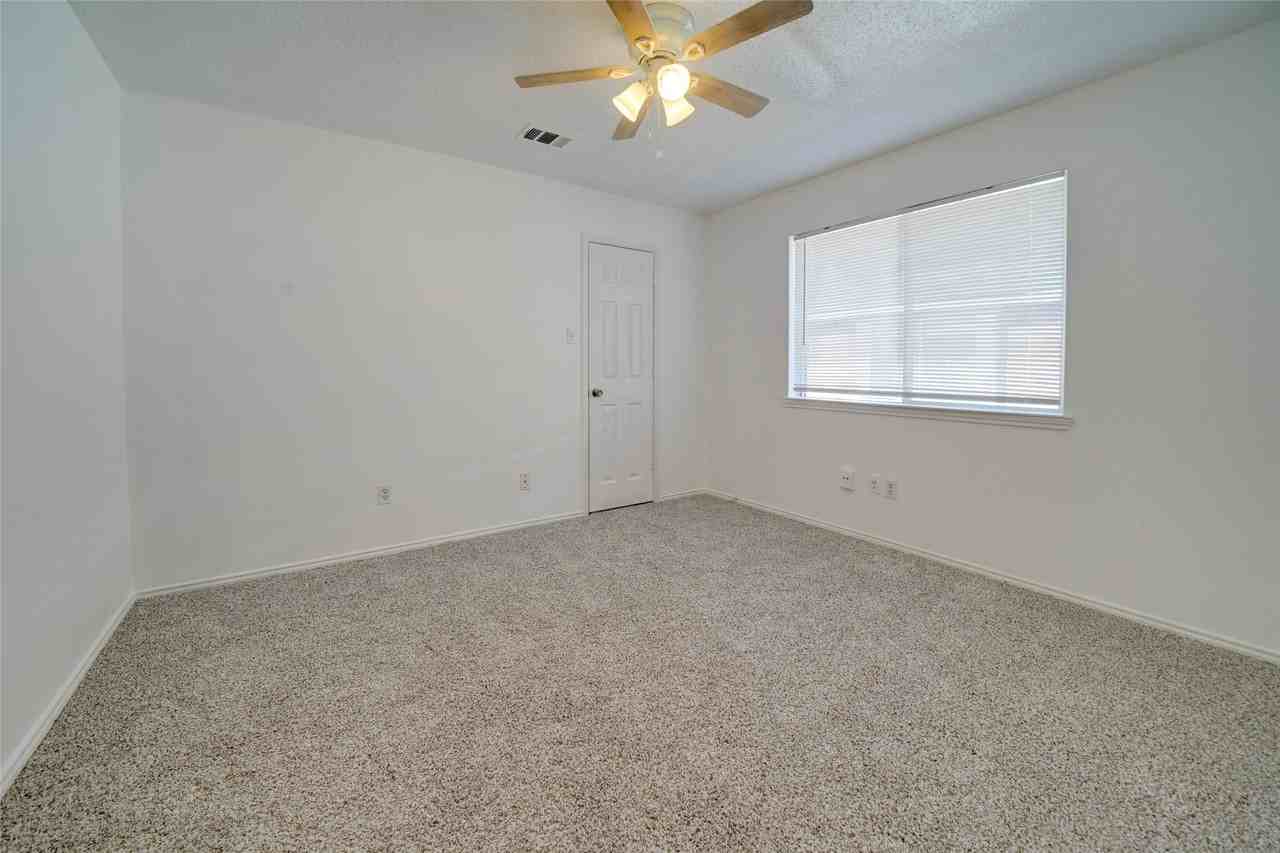 152 Pinion Ln - Photo 7 of 15