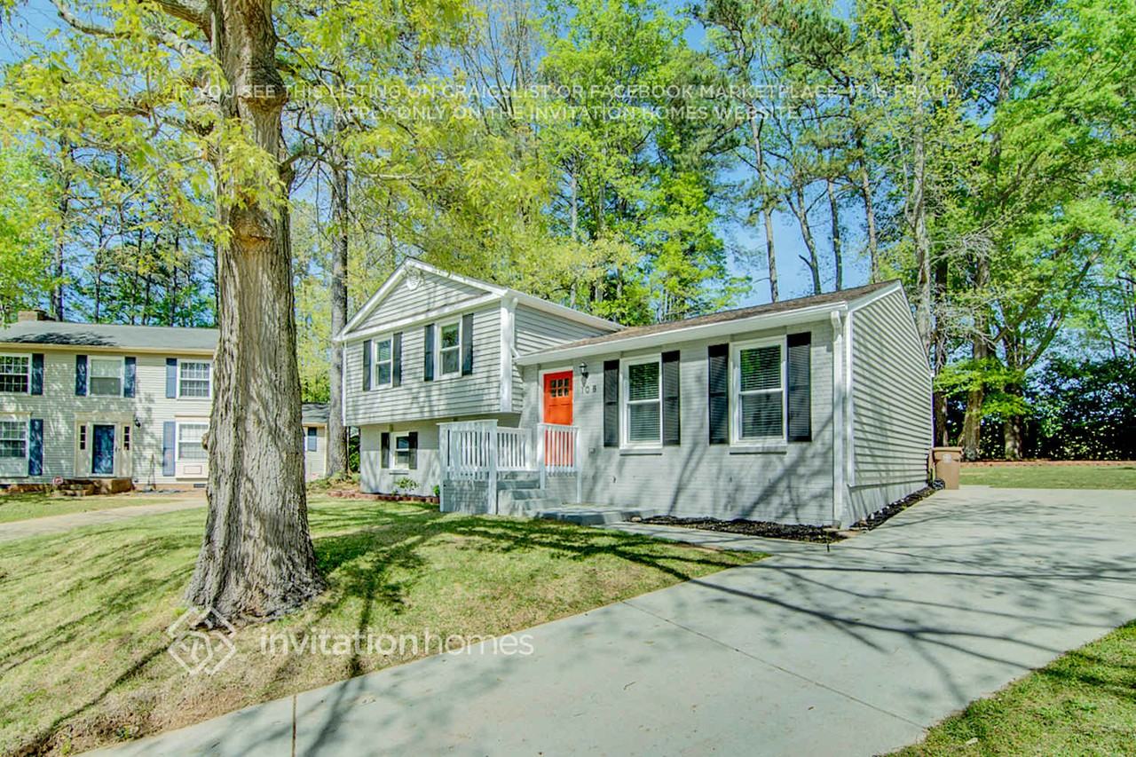 108 N Corncrib Ct - Photo 2 of 22