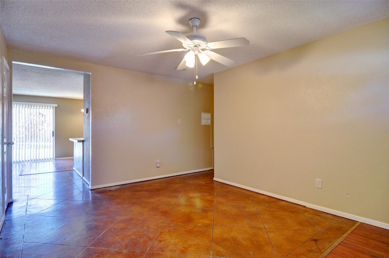 708 Annapolis Dr - Photo 6 of 21