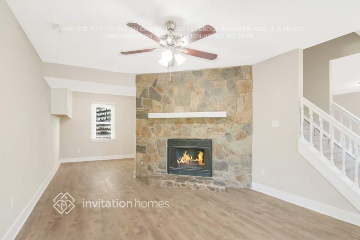 51 Enesco Cir - Photo 6 of 29