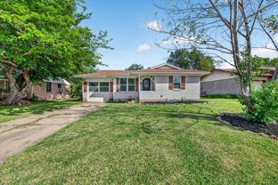324 N Shore Pl - Photo 1 of 1