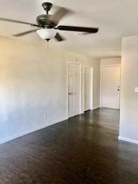 409 N Cedar St - Photo 4 of 8