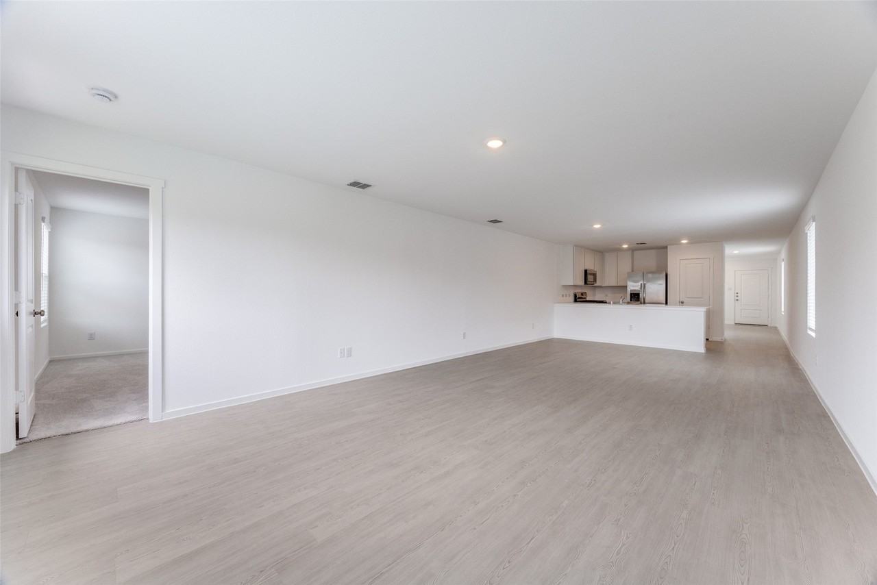 3812 Ontario Way - Photo 6 of 12