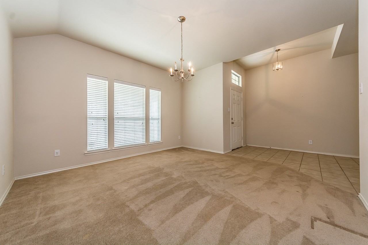 9924 Wild Ginger Dr - Photo 7 of 31