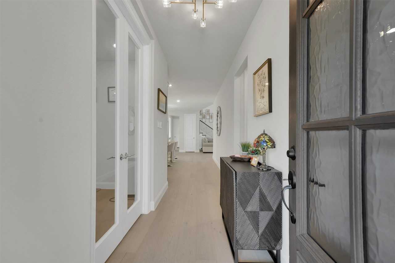 15676 Fringe Tree Rd - Photo 6 of 40