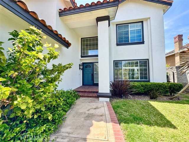 22511 Peartree - Photo 3 of 8