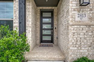 2813 Walker Way - Photo 1 of 1