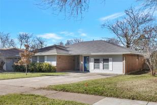 331 Merribrook Trl - Photo 1 of 1