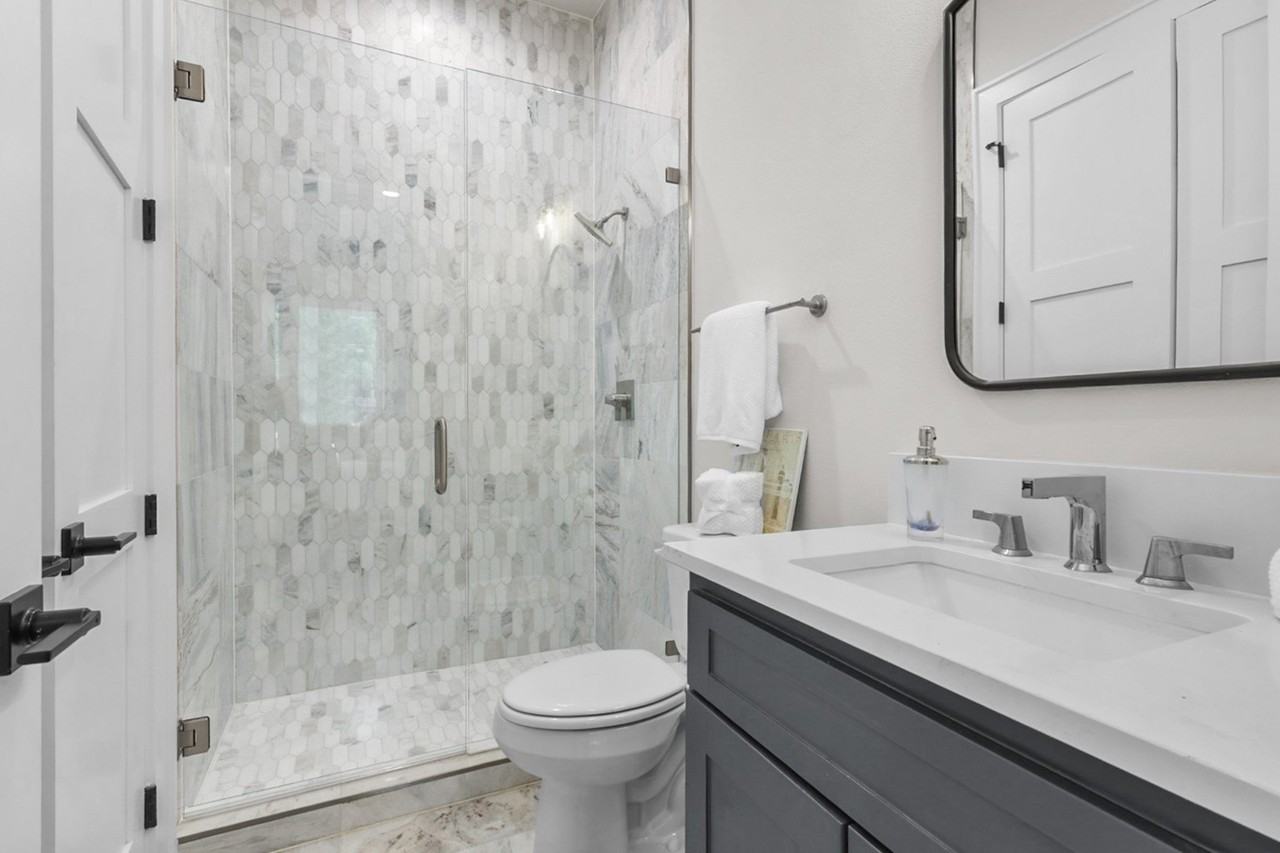 218 E Dallas Rd #104 - Photo 6 of 40