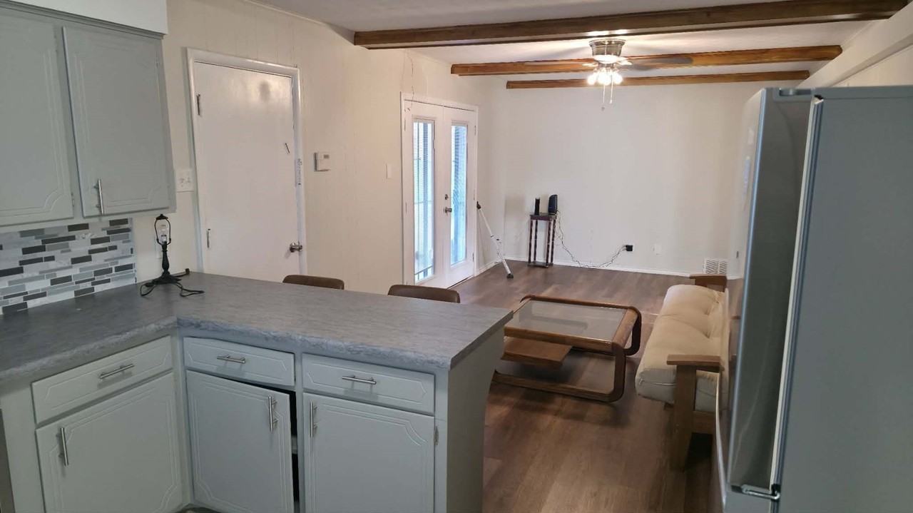 5722 Old Ox Rd - Photo 4 of 10