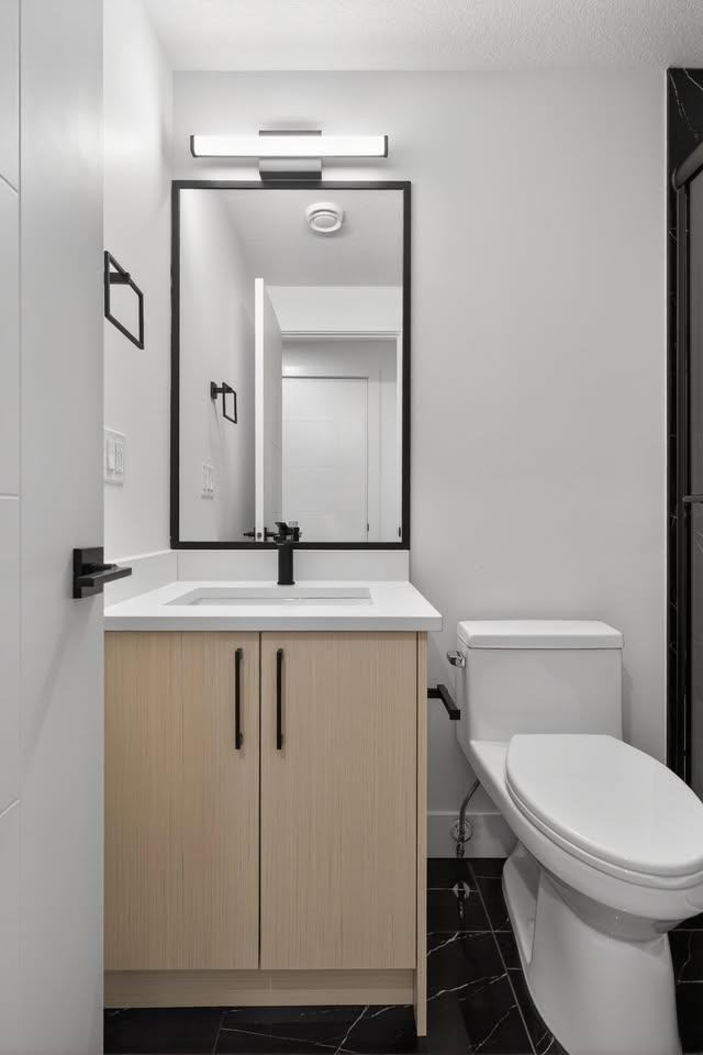 4603 21 Ave Nw - Photo 4 of 8