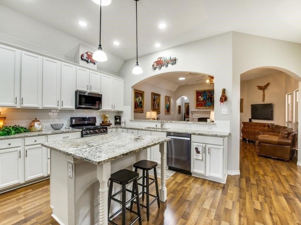 9962 Bell Rock Rd - Photo 7 of 28