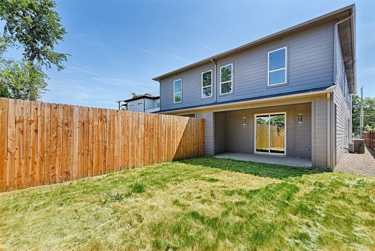 2815 Harston St #2815 - Photo 7 of 22