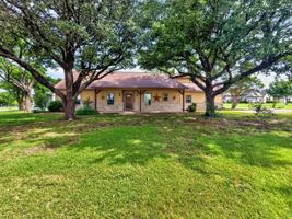 featured image of 1255 Vineyard Rd