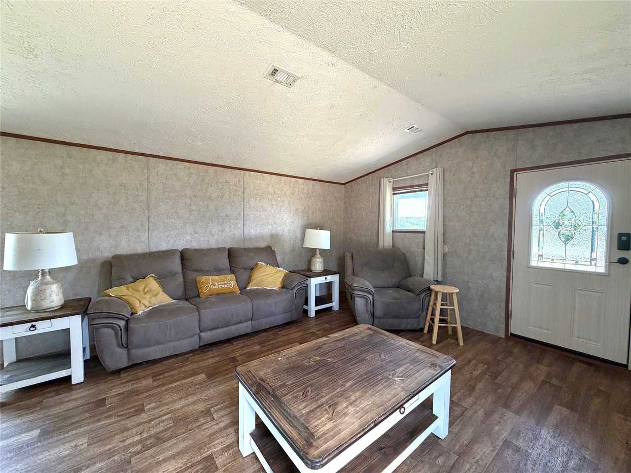 183 Shawnee - Photo 6 of 23
