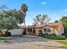 featured image of 4413 Canoga Dr