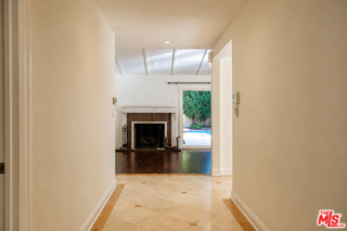 23018 Bigler St - Photo 5 of 8