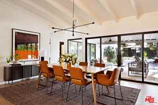 4735 Degovia Ave - Photo 6 of 7