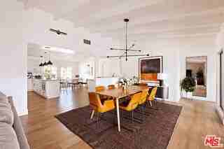 4735 Degovia Ave - Photo 7 of 7