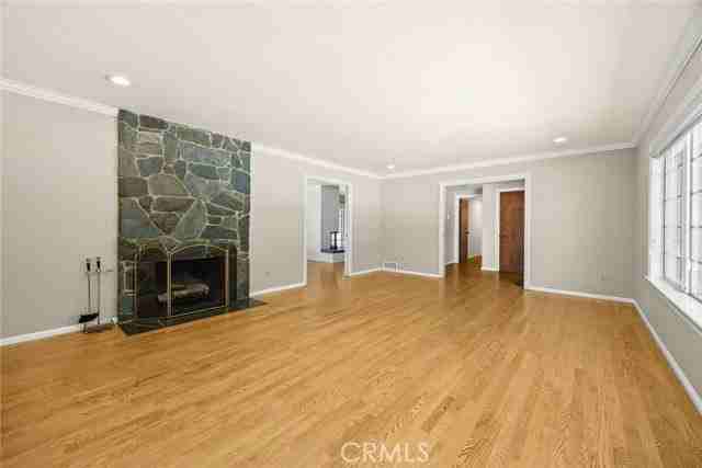 117 Catherine Park Dr - Photo 5 of 8