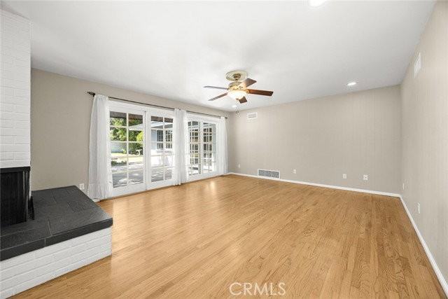 117 Catherine Park Dr - Photo 7 of 8