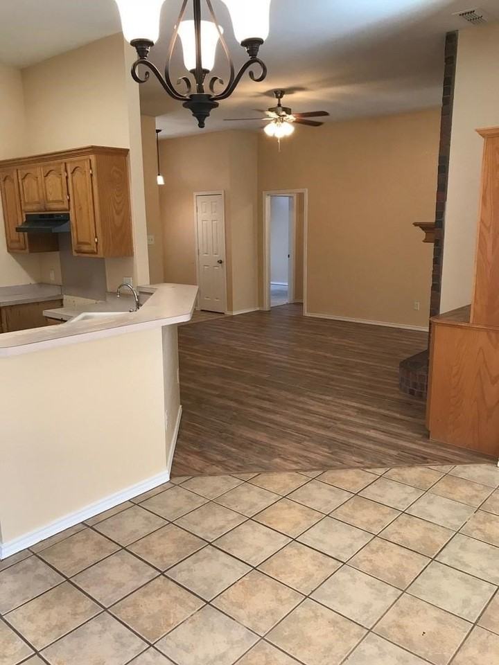 4101 Karen Dr - Photo 3 of 6
