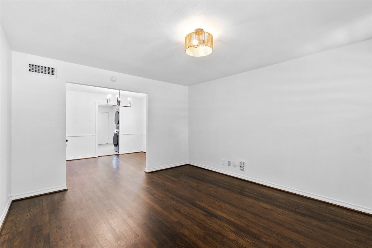 1804 Mariposa Dr - Photo 6 of 36