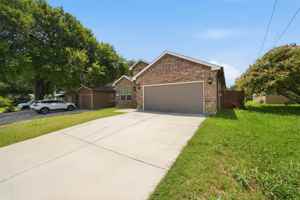 featured image of 2125 Beaumont St