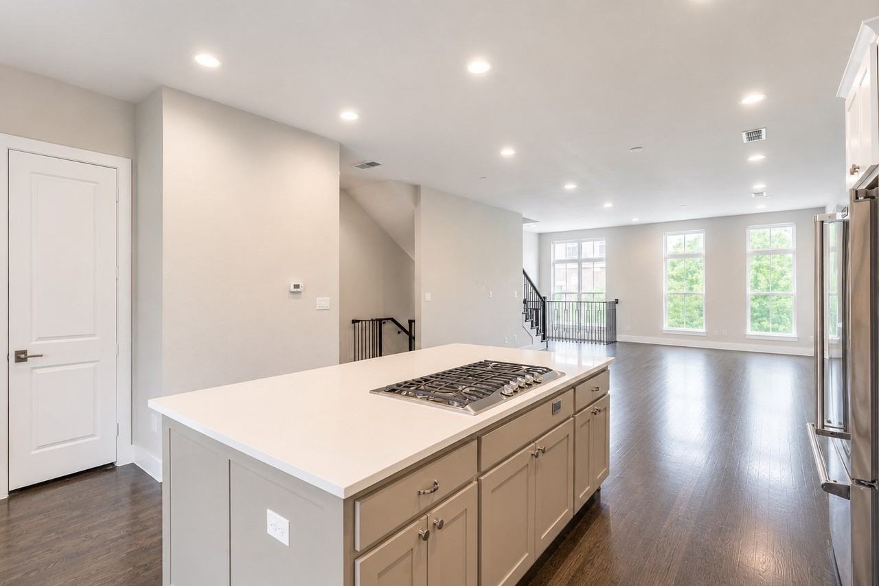 7700 Eastern Ave #202 - Photo 6 of 11