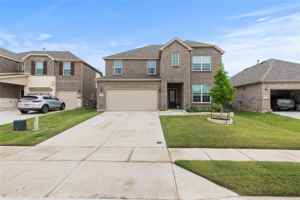 featured image of 913 Adelyn St