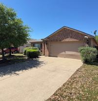 1424 Cottonwood Trl - Photo 1 of 1