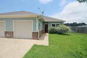 featured image of 112 Bridle Ct