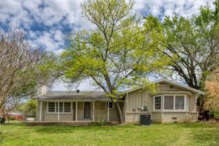 1604 Weiler Blvd - Photo 1 of 1