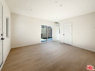 2619 Veteran Ave - Photo 6 of 8
