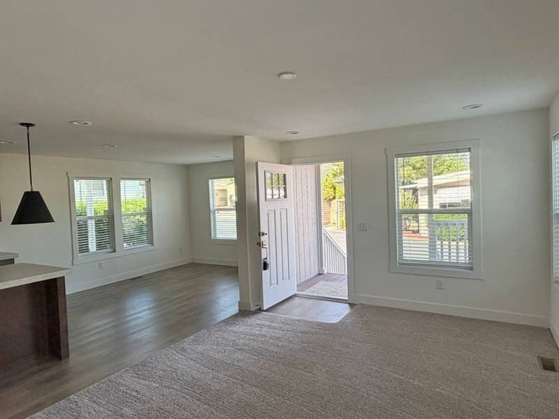 359 Lemon Dr #17 - Photo 2 of 14