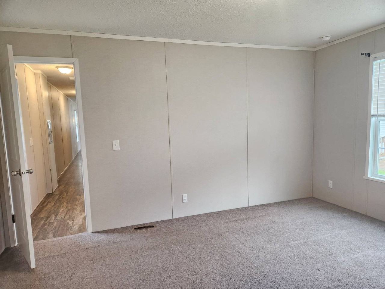 2900 N Apperson Way #12 - Photo 4 of 21