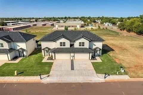 620 Abadan Dr - Photo 2 of 34