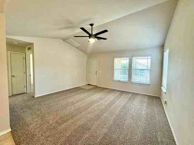 9608 Sw 29th Ter - Photo 5 of 31