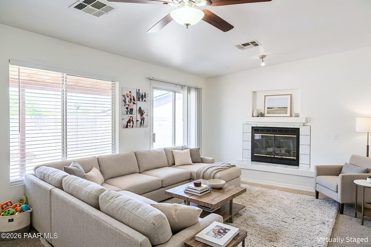4052 S Ferris Dr - Photo 5 of 21