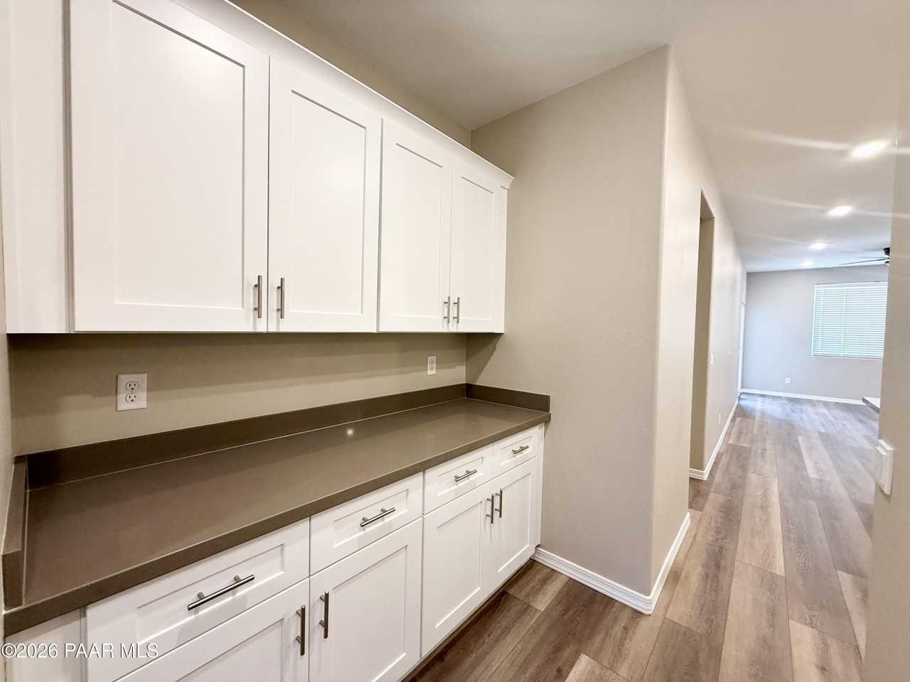 1291 Deadwood Ln - Photo 2 of 14