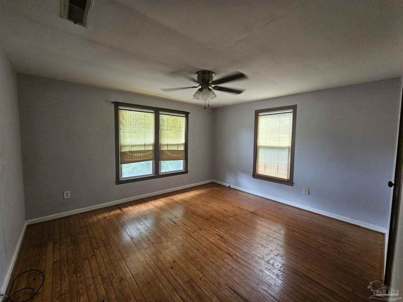 3808 N 10th Ave - Photo 4 of 5