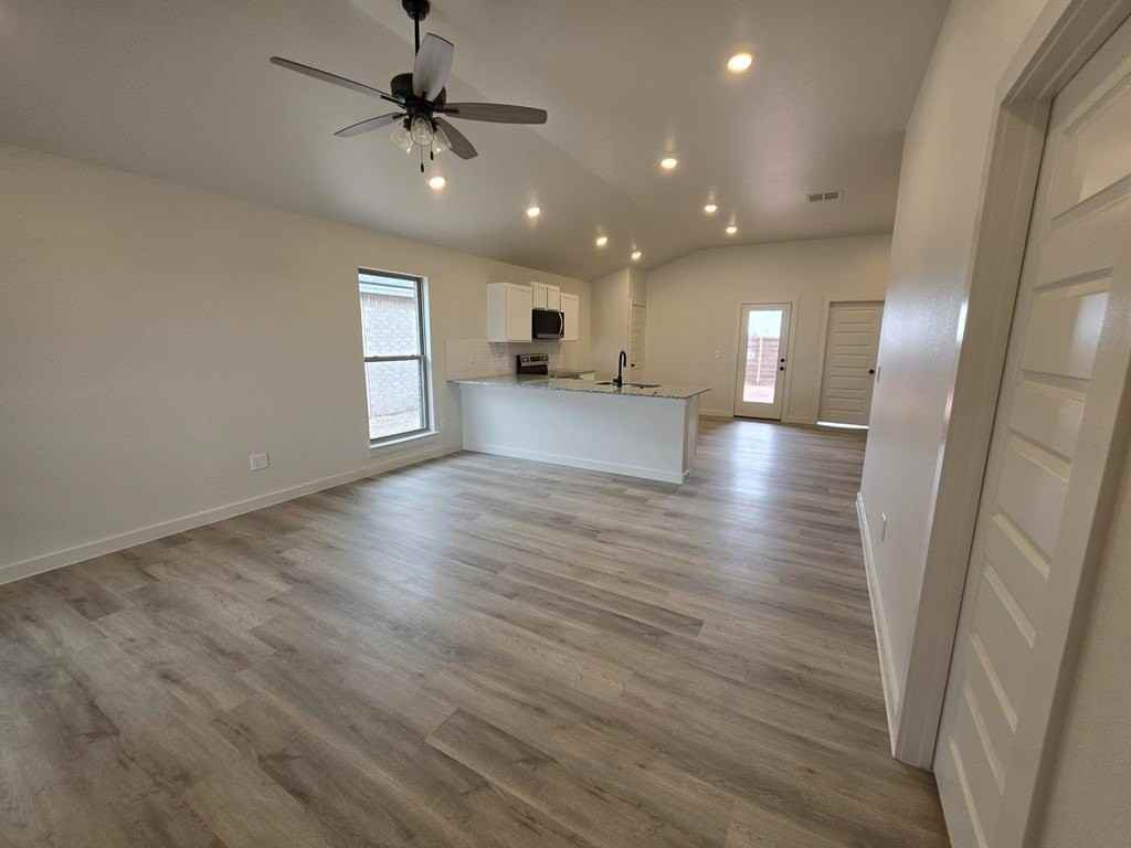 6220 Kingsville - Photo 5 of 23