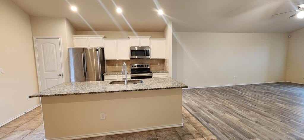 6812 Brush Dr - Photo 6 of 28