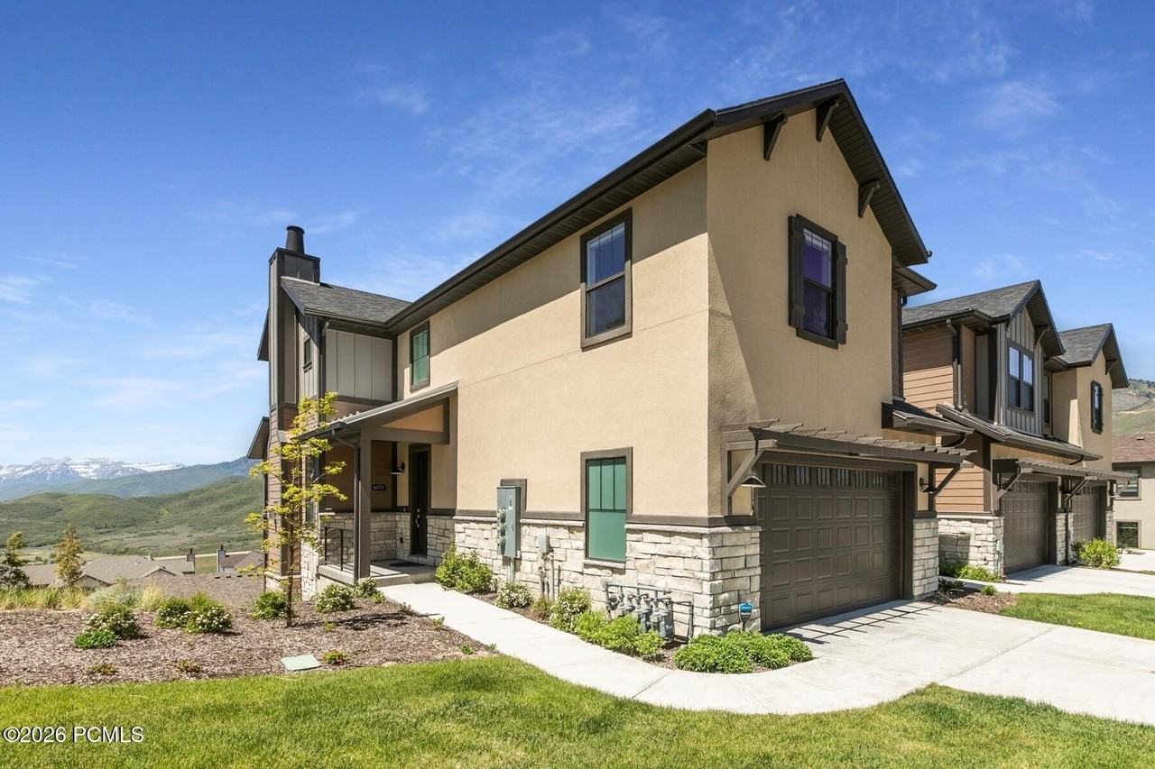 6057 Westridge Rd #12C - Photo 5 of 33