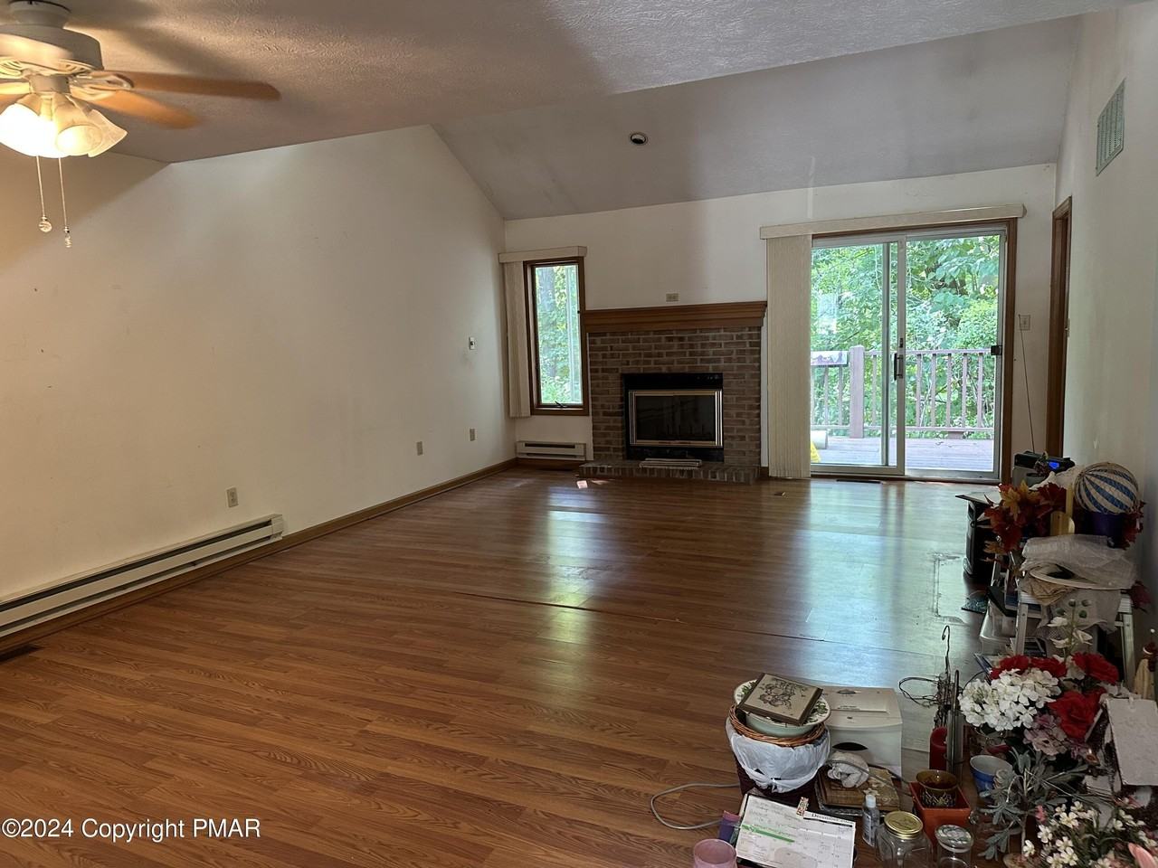78 Village Dr - Photo 4 of 6