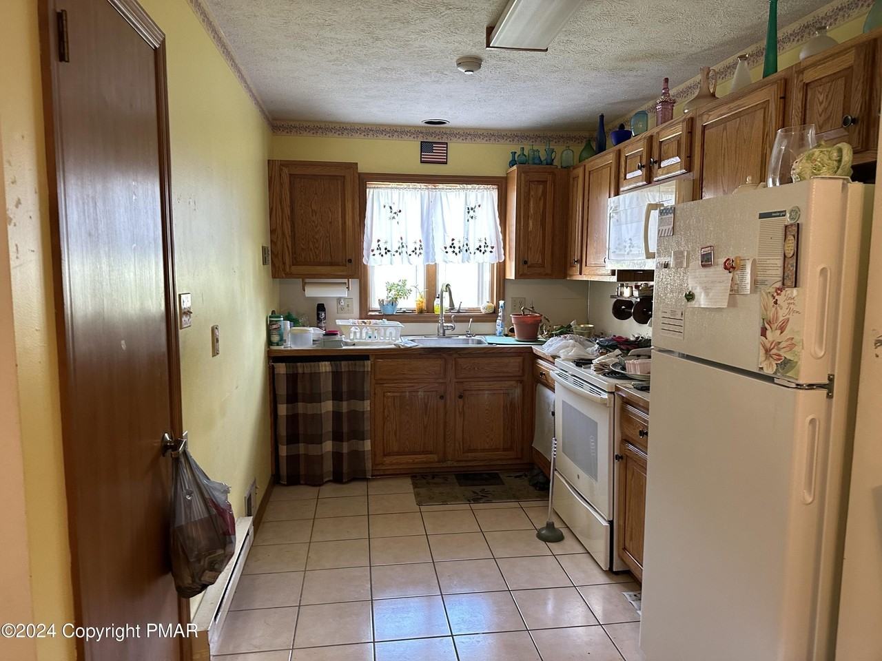 78 Village Dr - Photo 5 of 6