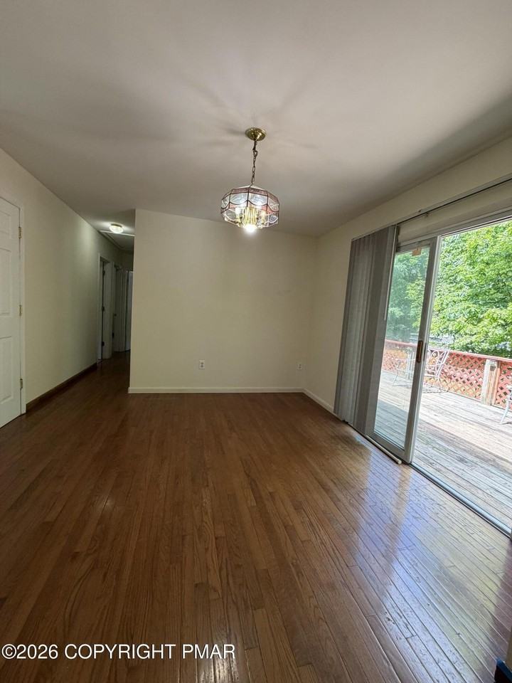 2127 Faratol Rd - Photo 5 of 17