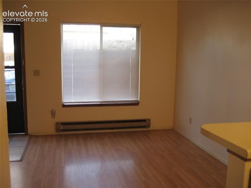 149 Wellington St - Photo 4 of 8